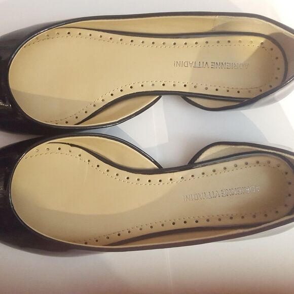 Shoes - Picture 4 of 4